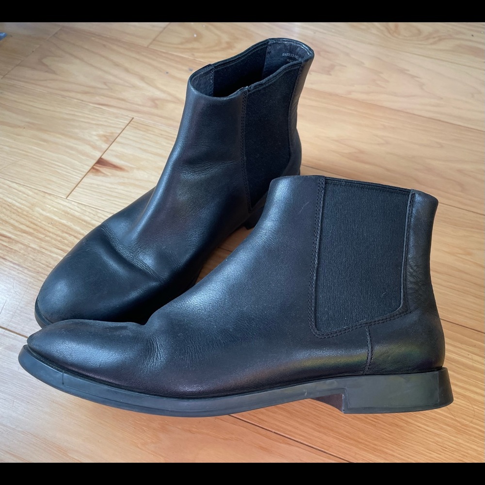 Camper Boots size 9